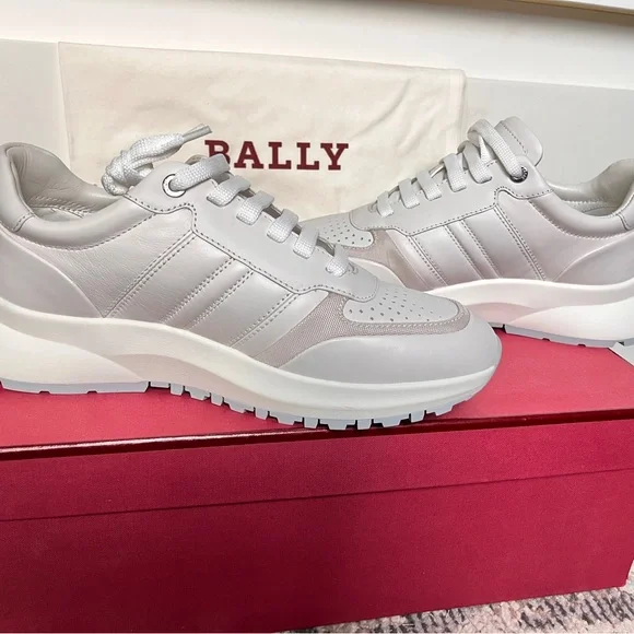 Bally Classic White Leather Sneakers - Picture 16 of 17